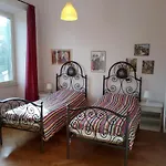 Large Vatican Apartment With 3 Bedroom For 6 Persons